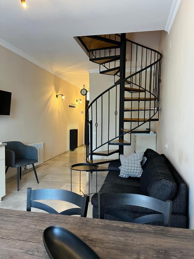 科布列季A Cozy House For Guests公寓 外观 照片